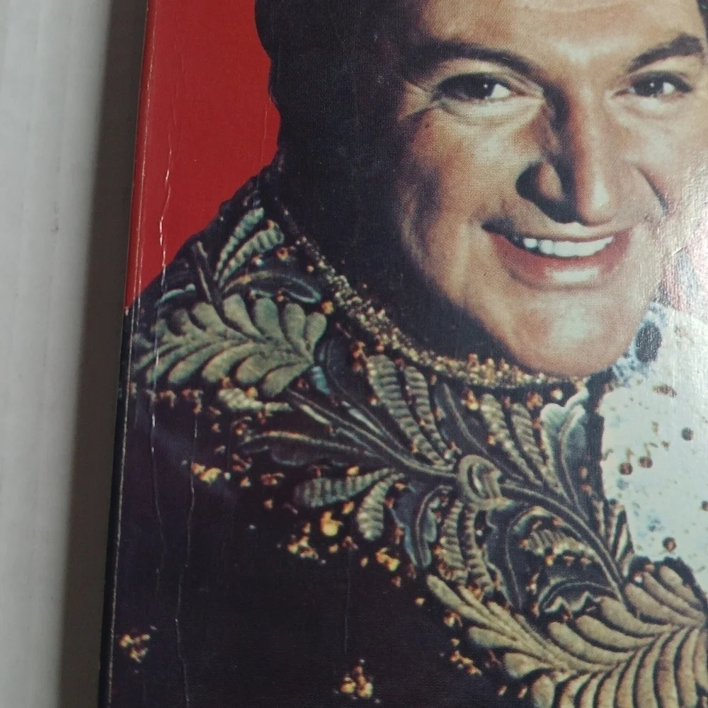 Vintage 70's Liberace Big Note Song Book Music Legend Piano, Organ, & Guitar